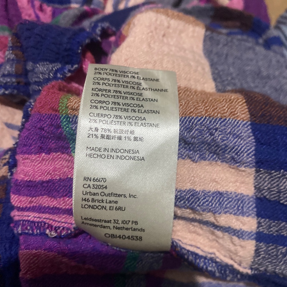 Anthro Pilcro M Plaid Deep-V Blouse - Picture 14 of 14